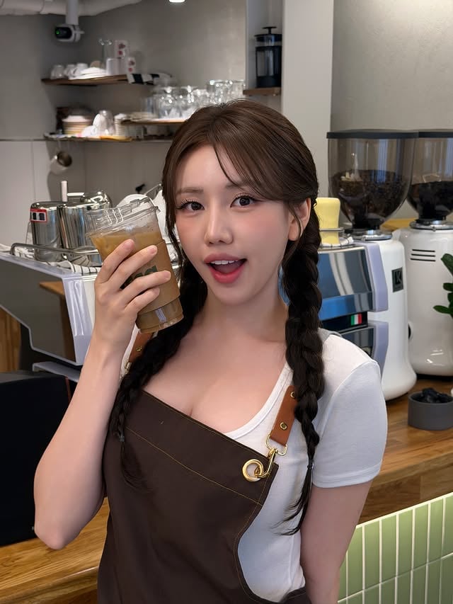 커피 쪼아?☕️ by @youchi0_0