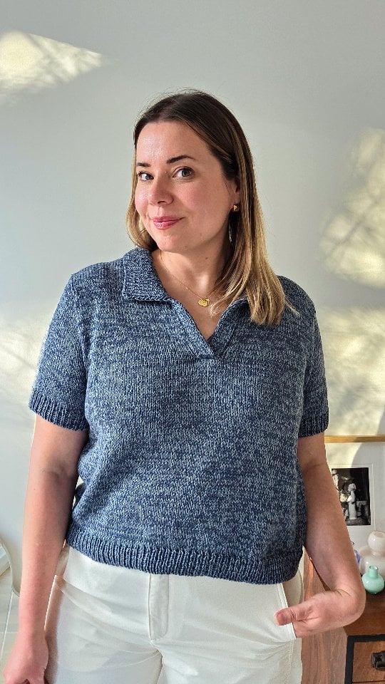 MIDSUMMER COUNTDOWN: NORTH WIND POLOThis one has been one of my most used knitted tees this spring, and now I have it in two colors! We are affectionally calling the dark-brown-and-white marled version "the Oreo tee" at the studio, because it reminds Liisa and me of cookies and cream 😋 It's such a fitting nickname for this delicious design 😉The North Wind Polo knitting pattern comes with instructions for both short and long sleeves so this really is the kind of design that takes you from season and season. Collared pullovers have been trending a lot this year and I think they are here to stay. I'm planning to knit another tee this summer and have already a bright lipstick red yarn picked for it and waiting for me at home, but I would also love to make one with stripes, maybe for the fall! Which one you like more: by @sari_n_