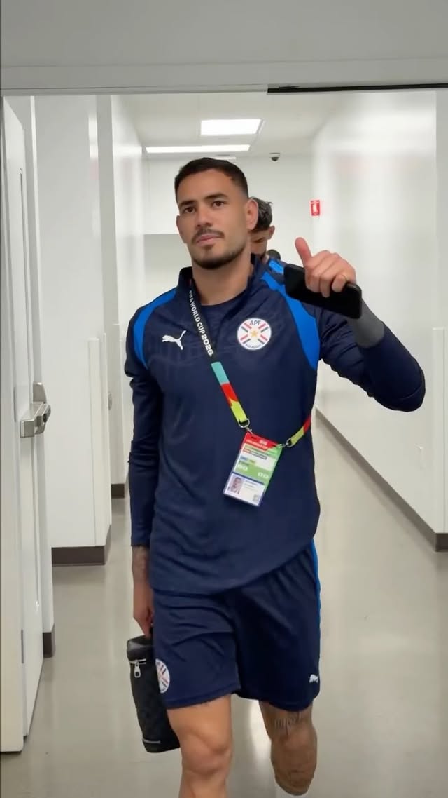 Con el debut cada vez más cerca ⏳

La #Albirroja ⚪️🔴 completó el entrenamiento del martes y continúa ajustando detalles de cara al estreno en la @fifaworldcup 🤩

#FIFAWorldCup 🏆
#VamosParaguay 🇵🇾