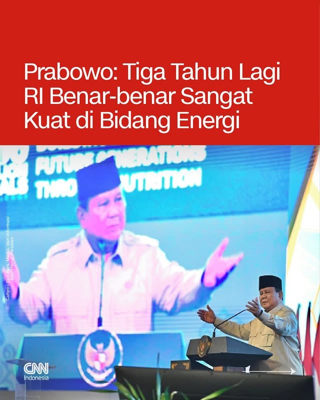 Presiden Prabowo Subianto menyatakan Indonesia sedang bergerak menuju swasembada energi. Ia menargetkan posisi yang jauh lebih kuat di sektor tersebut dalam tiga tahun ke depan.⁣
⁣
Pernyataan itu disampaikan di tengah meningkatnya ketidakpastian pasar energi global yang turut mendorong kenaikan harga minyak dunia.⁣
⁣
Prabowo mengatakan tantangan ekonomi global saat ini tak hanya dihadapi Indonesia, tetapi juga banyak negara lain. Menurutnya, konflik geopolitik telah memberi tekanan terhadap rantai pasok dan pasar energi internasional.⁣
⁣
Kendati, Prabowo menilai RI memiliki modal yang cukup kuat untuk menghadapi berbagai tantangan tersebut.⁣
⁣
Baca selengkapnya di cnnindonesia.com ⁣
-⁣
(📷 oleh Tim CNN Indonesia)⁣
⁣
#cnnindonesia #cnnindonesiacom #prabowosubianto #energi